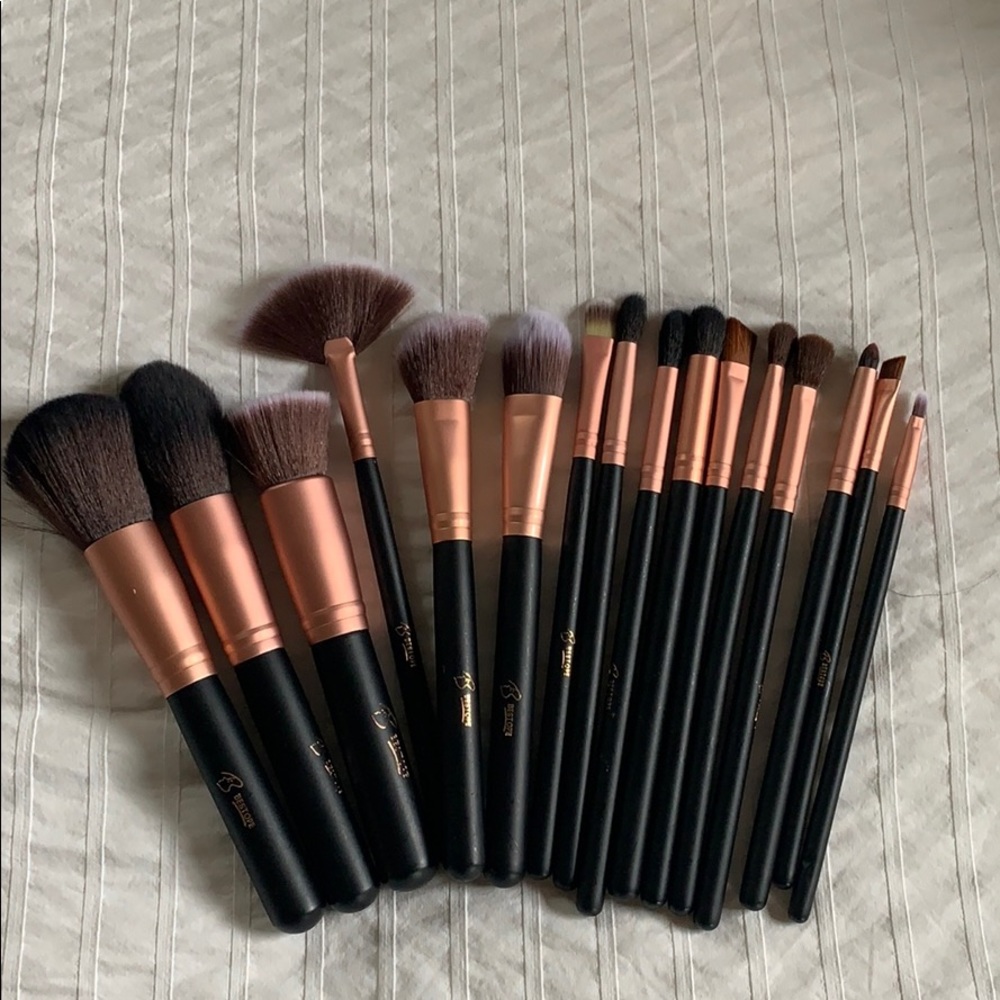Makeup Brushes